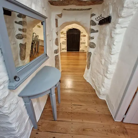 Daire Krialianika House