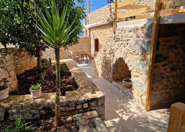 Krialianika House Апартаменты Ареополис